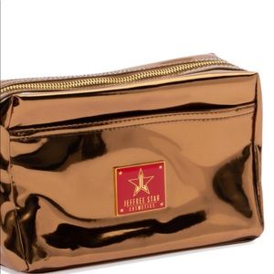 Different hi end makeup eyeshadows